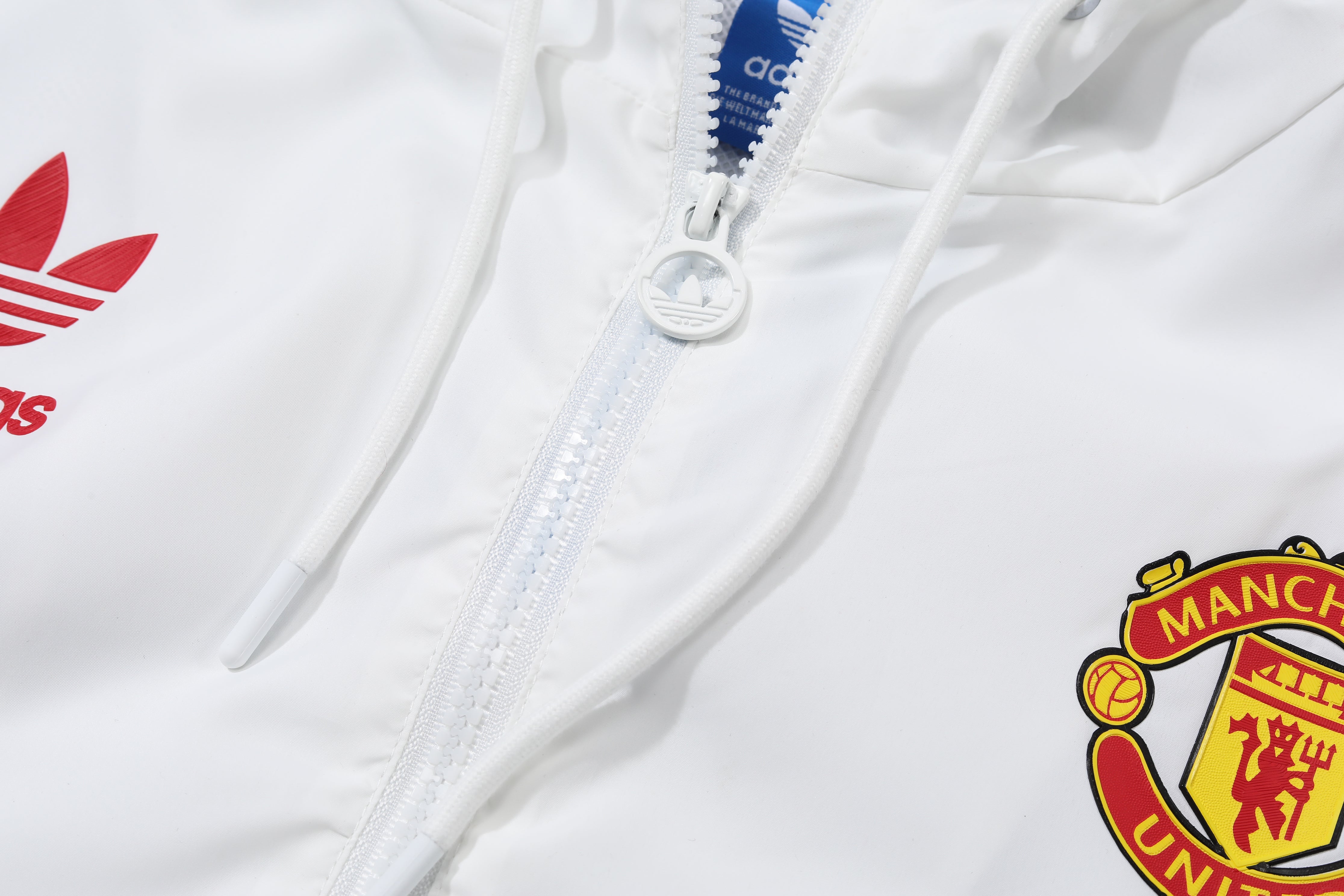 M United Windbreaker 23/24