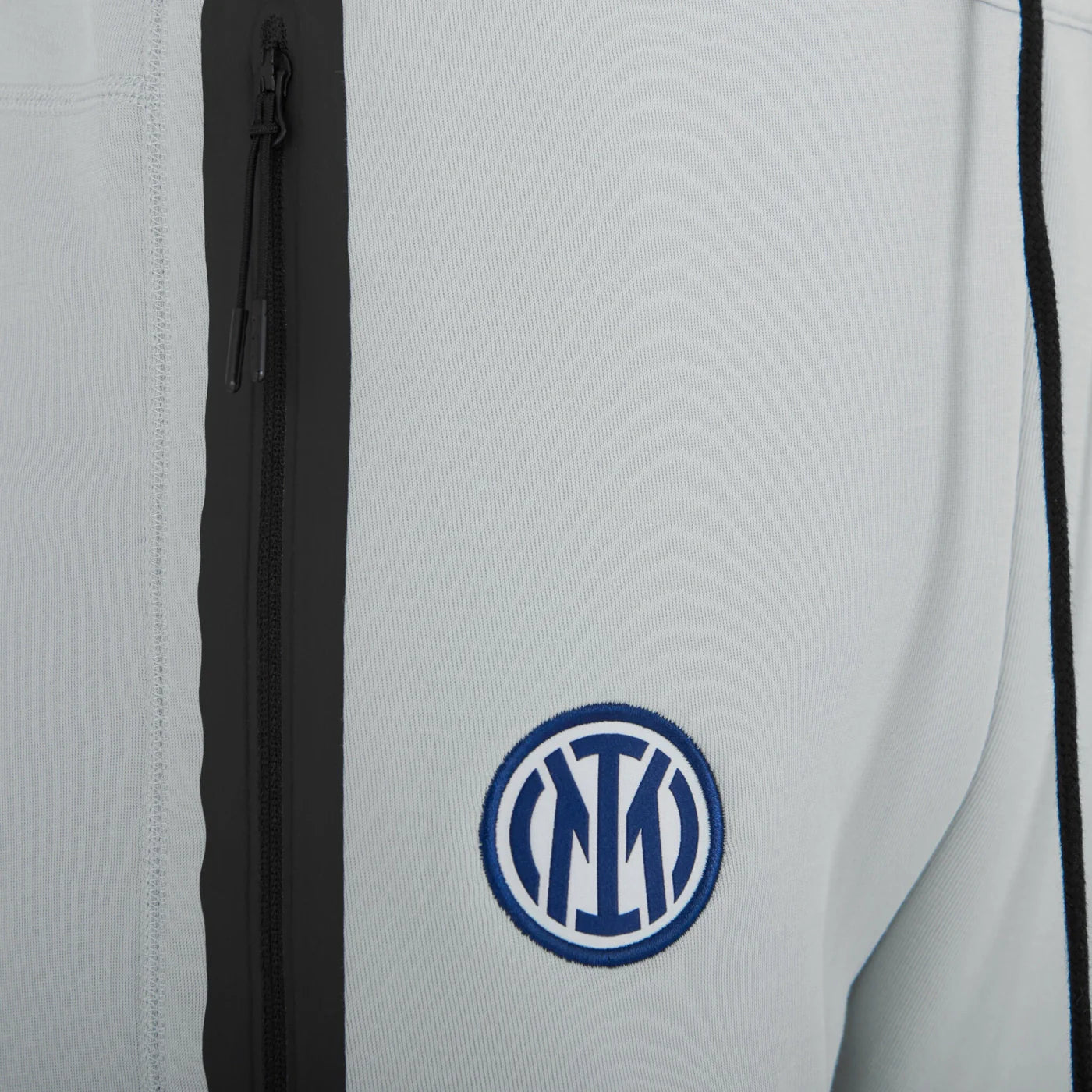 Tuta Tech Nerazzurri  + Maglia in Omaggio (Offerta)