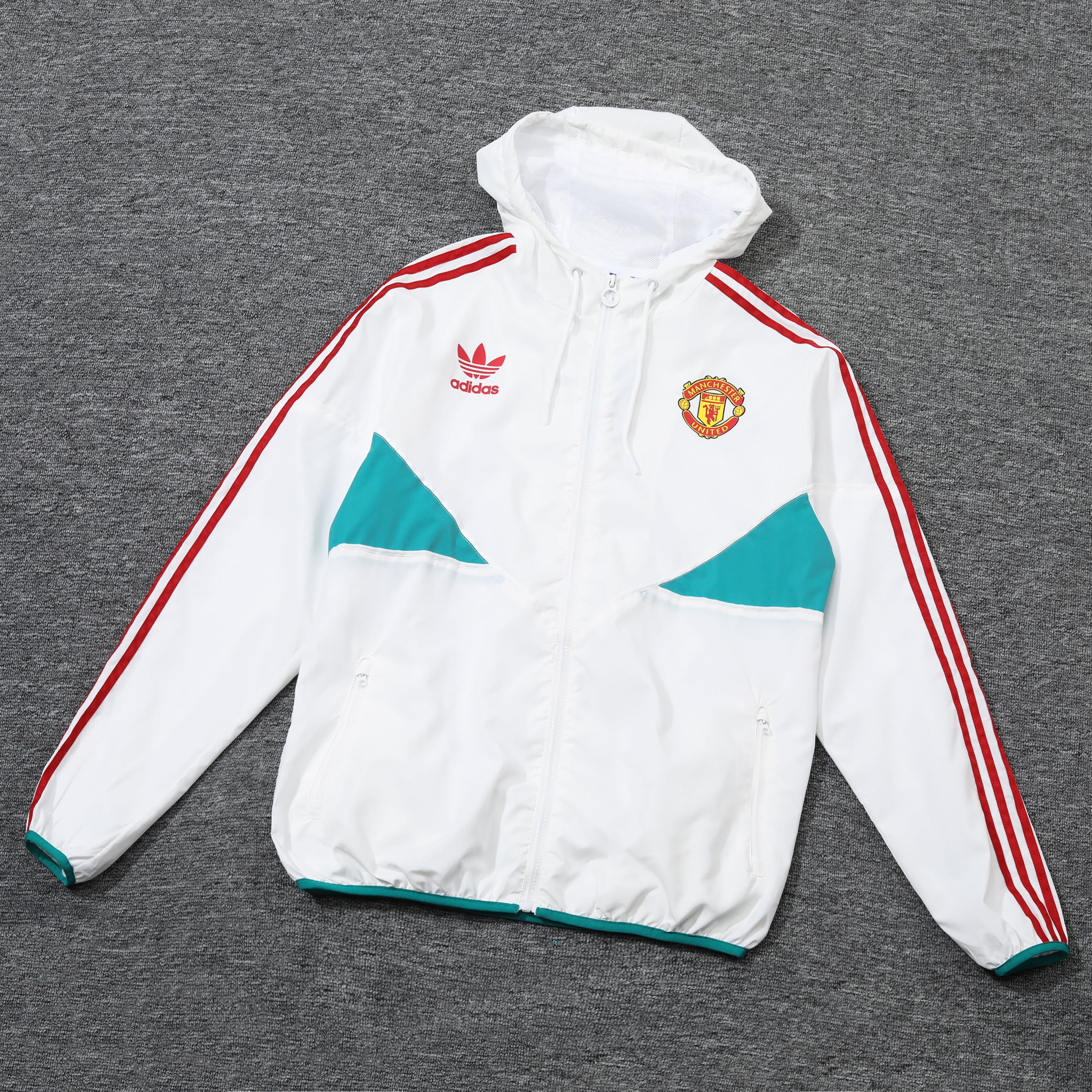 M United Windbreaker 23/24